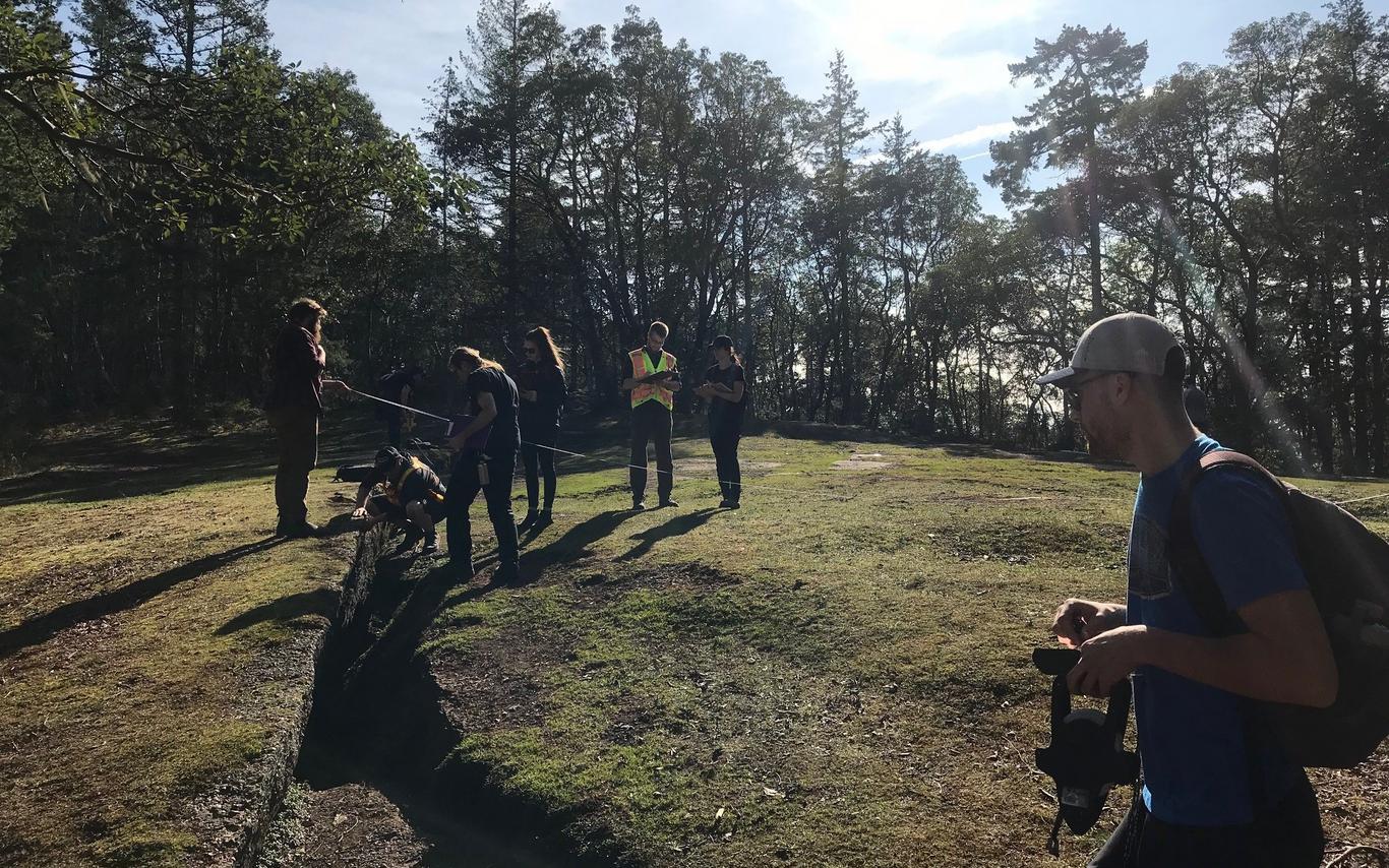 Students mapping faults and fractures at the Abyss